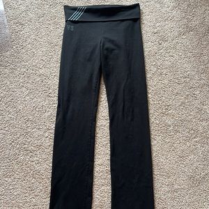 Victoria’s Secret leggings
